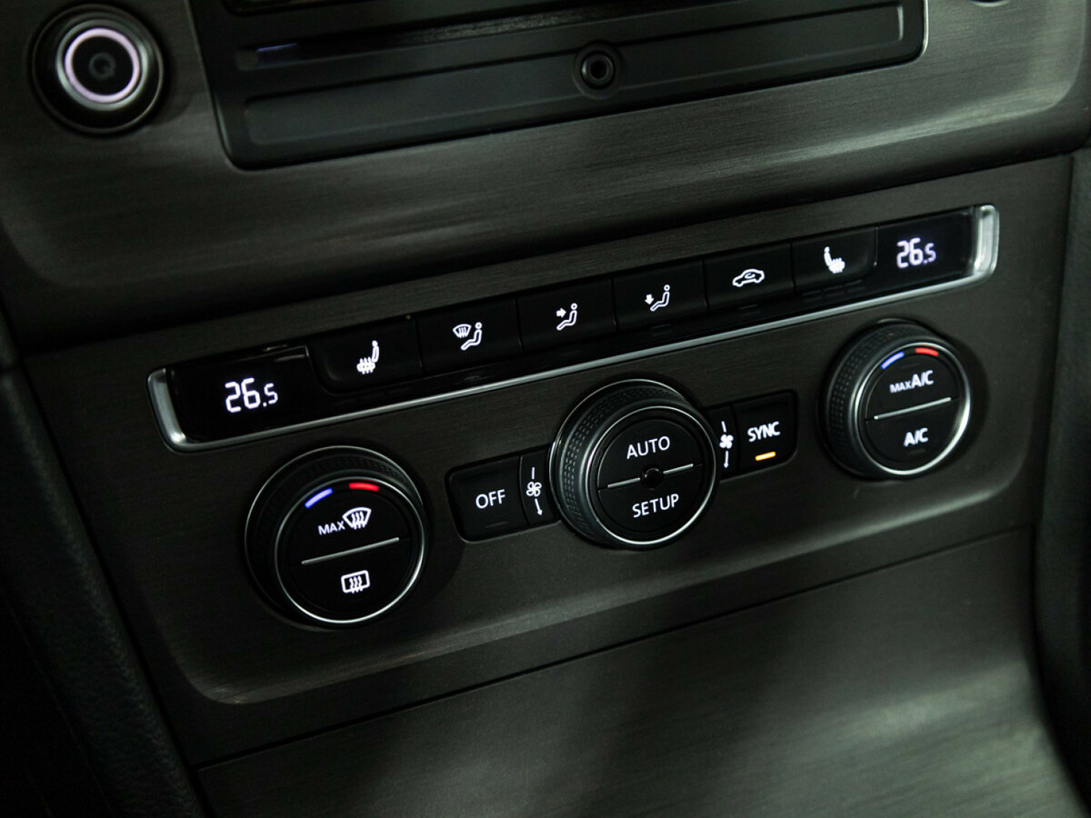 Купить Volkswagen Golf VII, 2013, 247 261 км, фото №14