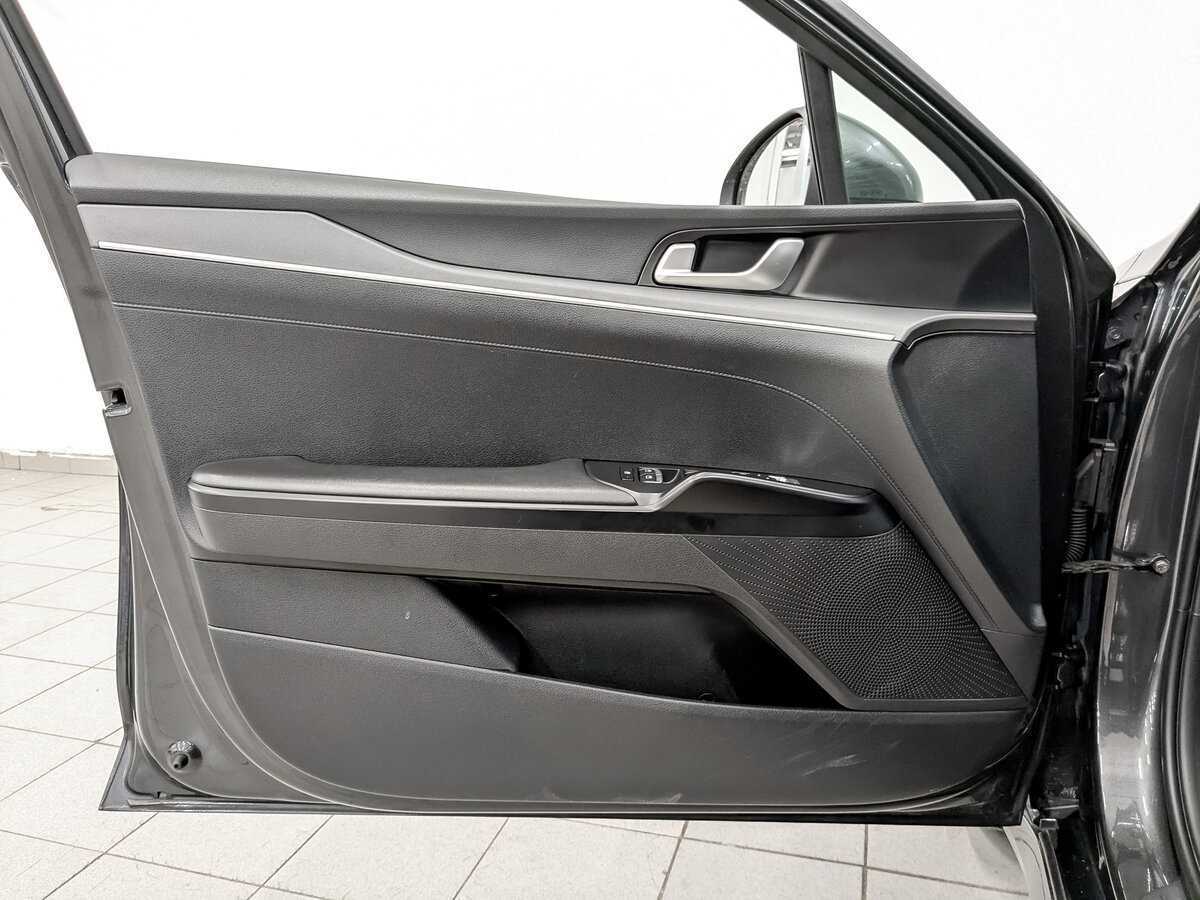 Купить Kia K5, 2021, 171 669 км, фото №19