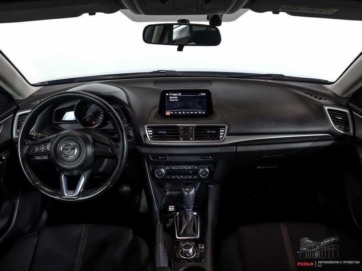 Купить Mazda 3, 2017, 52 292 км, фото №10