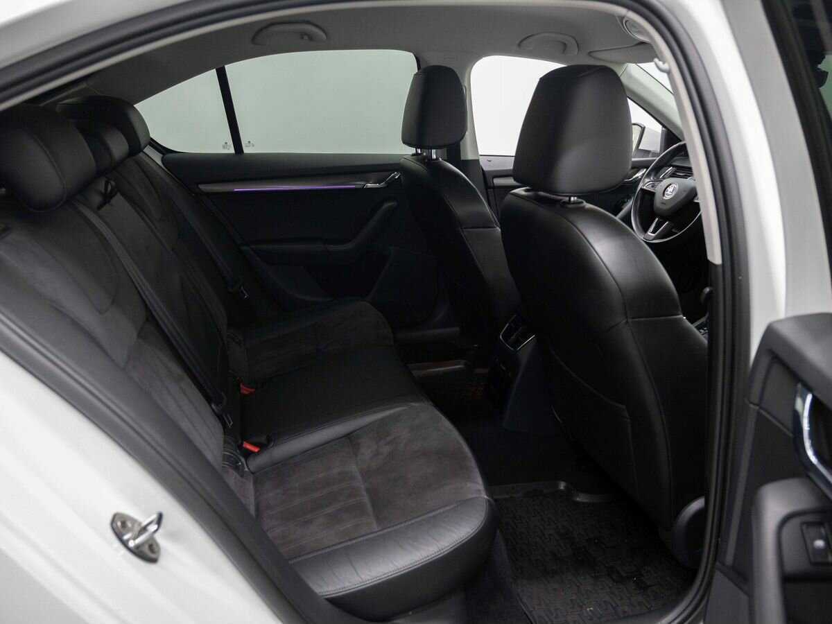 Купить Skoda Octavia, 2017, 83 100 км, фото №10