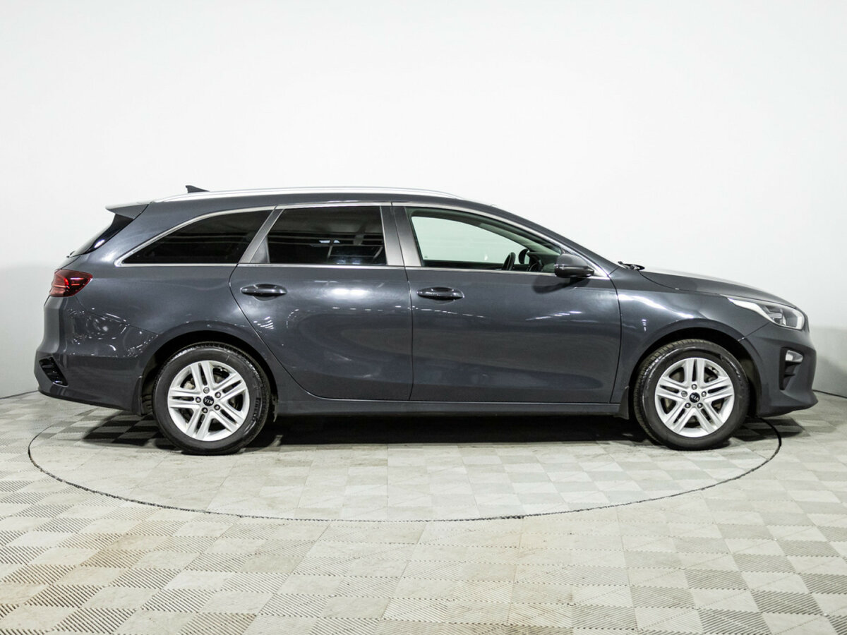 Купить Kia Ceed III, 2021, 67 000 км, фото №4