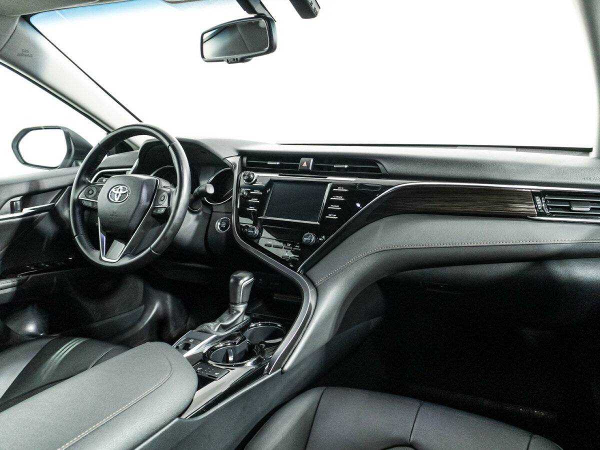 Купить Toyota Camry, 2020, 49 079 км, фото №9