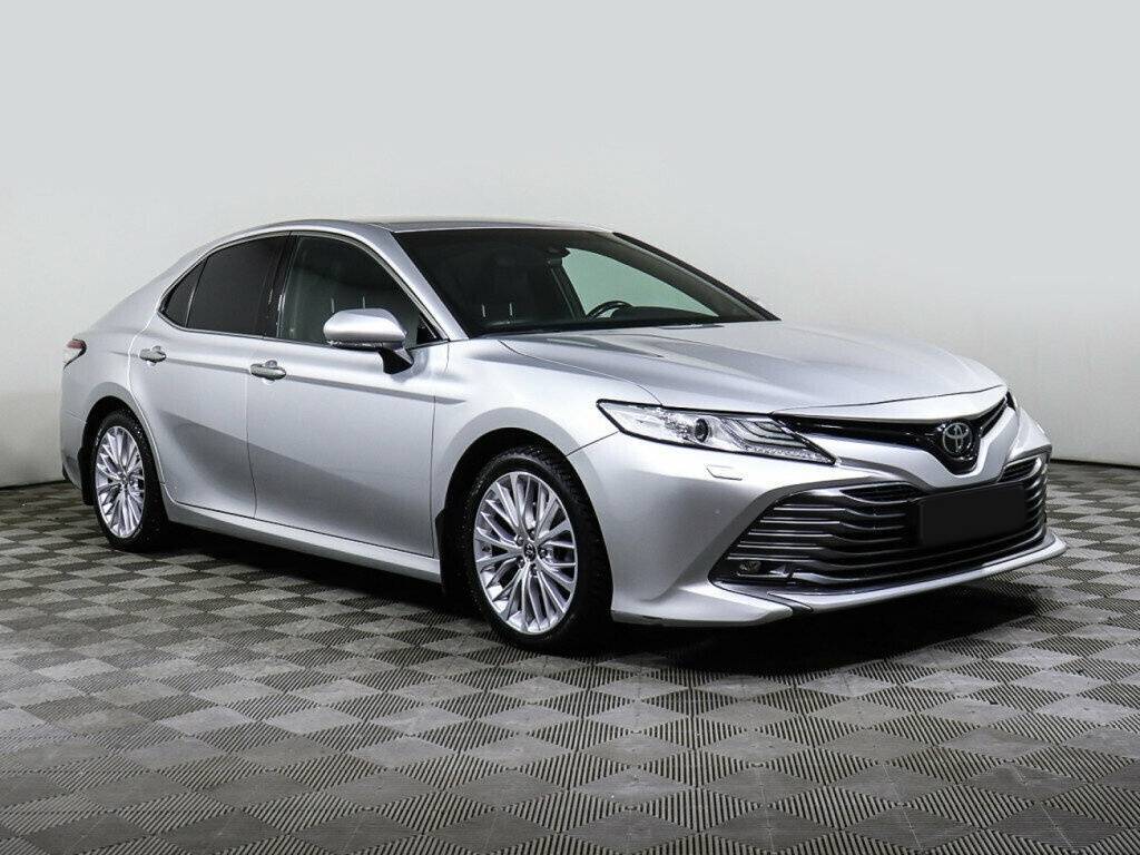 Купить Toyota Camry, 2018, 100 348 км, фото №2