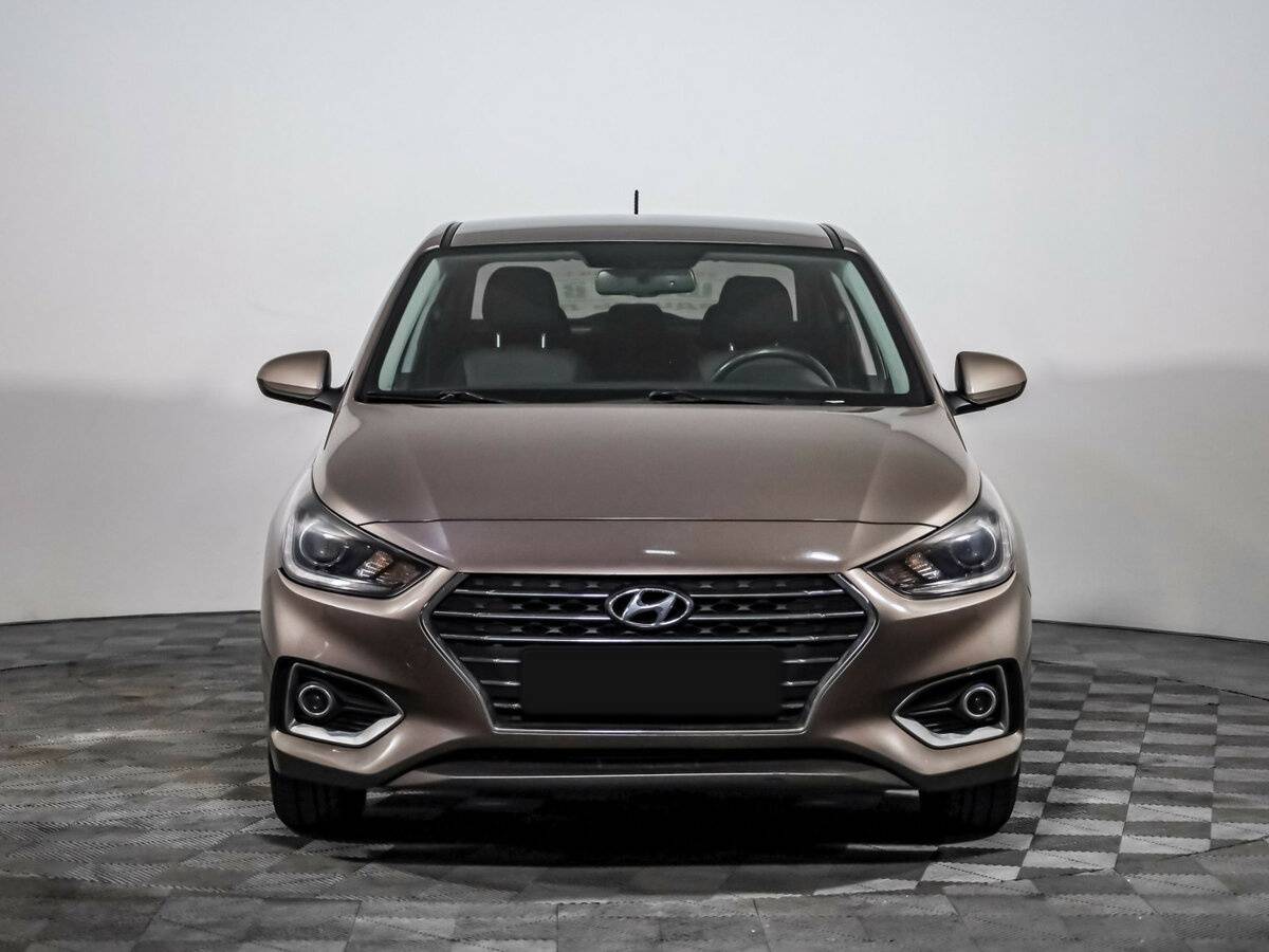 Купить Hyundai Solaris II, 2019, 147 201 км, фото №2