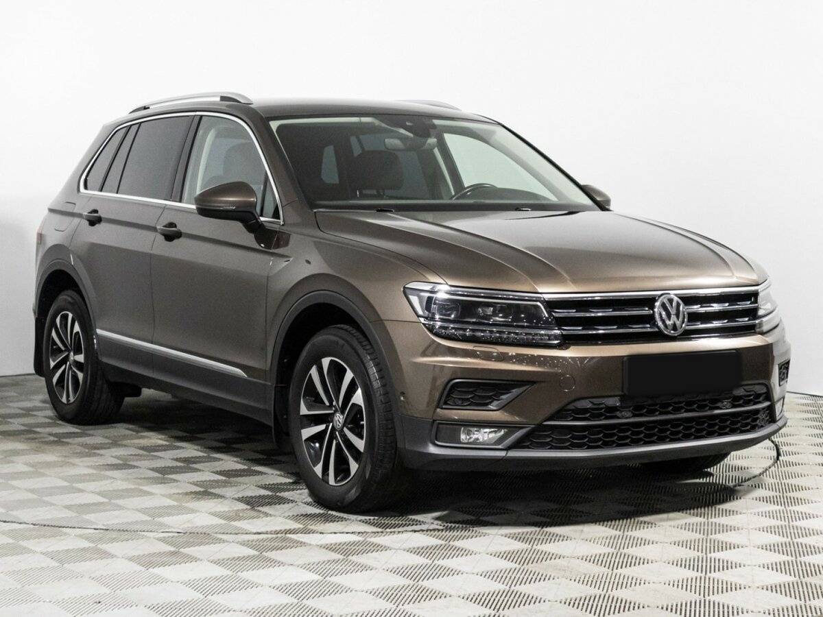 Купить Volkswagen Tiguan, 2019, 69 371 км, фото №3