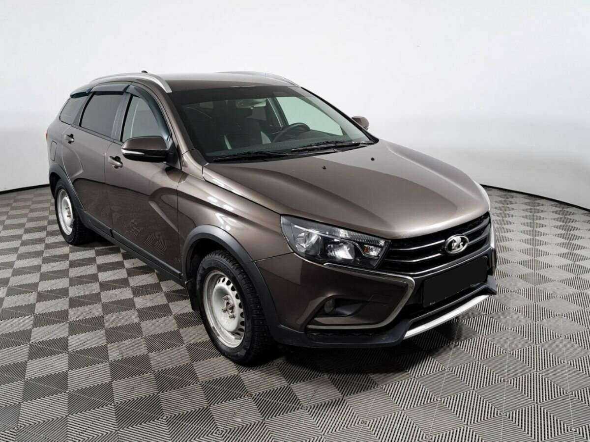 Купить Lada (ВАЗ) Vesta SW Cross, 2017, 105 522 км, фото №3