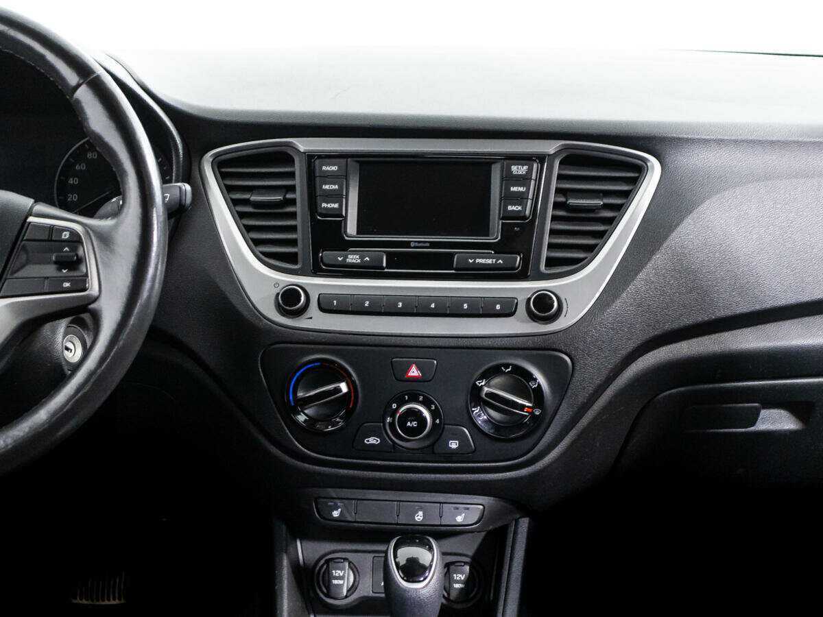 Купить Hyundai Solaris, 2018, 106 908 км, фото №14