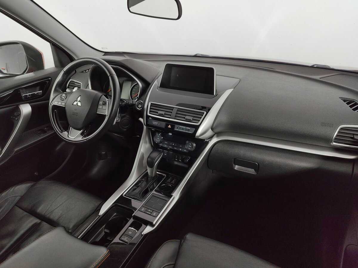 Купить Mitsubishi Eclipse Cross, 2018, 127 396 км, фото №9