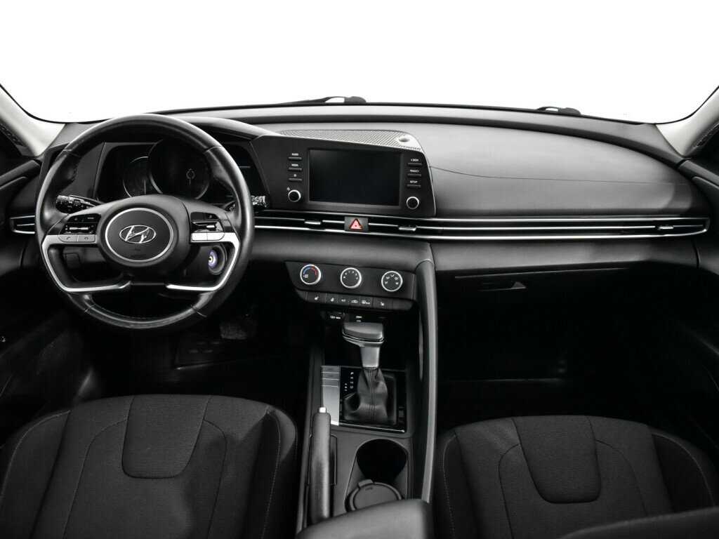 Купить Hyundai Elantra, 2021, 42 756 км, фото №12
