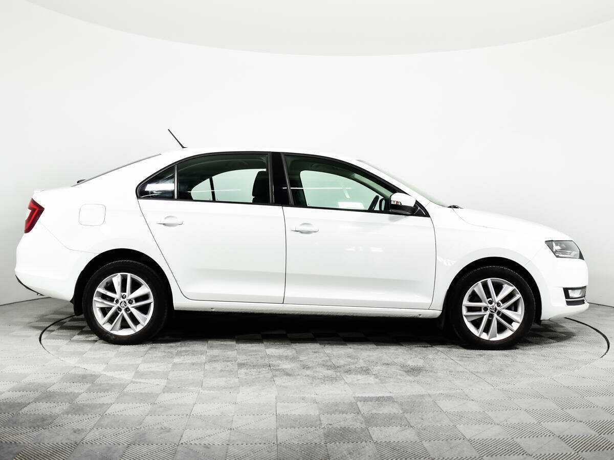 Купить Skoda Rapid, 2018, 110 315 км, фото №4