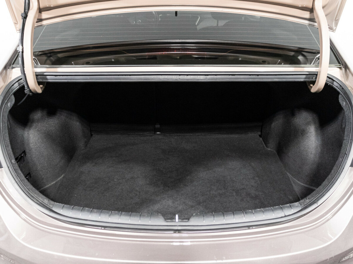 Купить Hyundai Solaris II, 2018, 52 475 км, фото №17