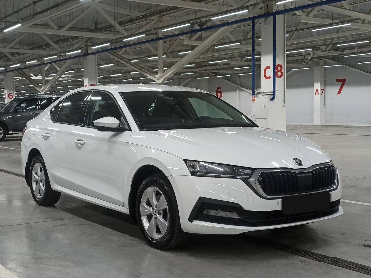 Купить Skoda Octavia, 2021, 111 178 км, фото №3