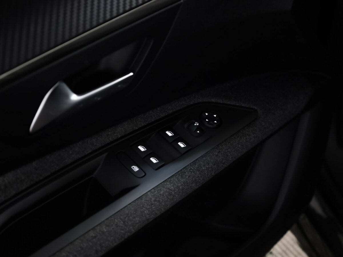 Купить Peugeot 3008 II, 2020, 71 669 км, фото №12