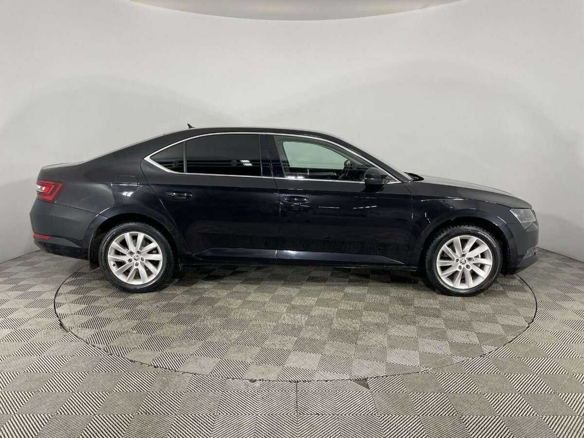 Купить Skoda Superb, 2018, 84 329 км, фото №4