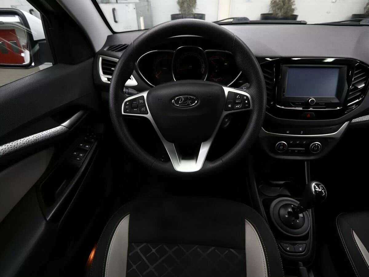 Купить Lada (ВАЗ) Vesta SW, 2018, 64 000 км, фото №11