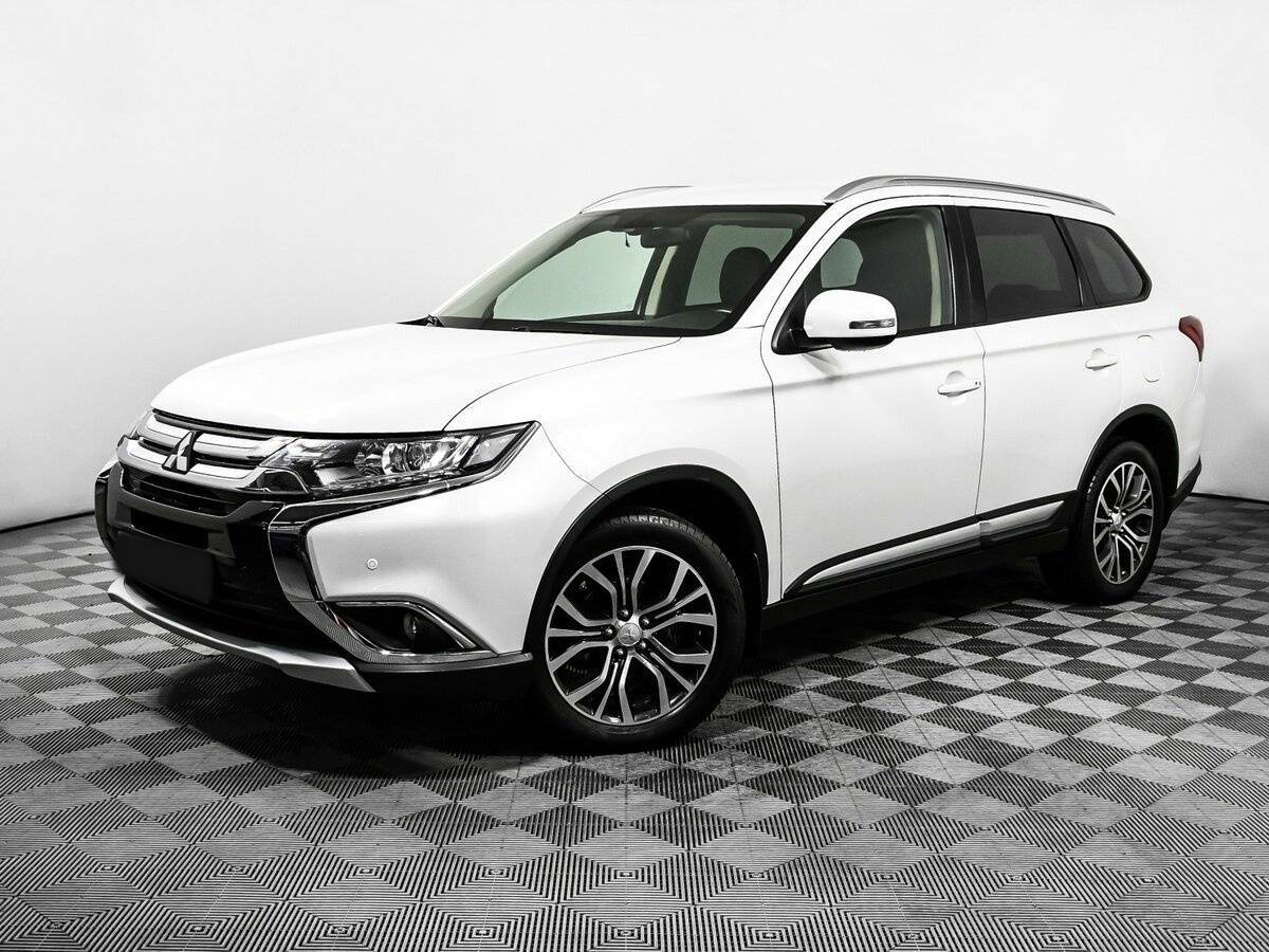 Купить Mitsubishi Outlander, 2017, 72 468 км, фото №1