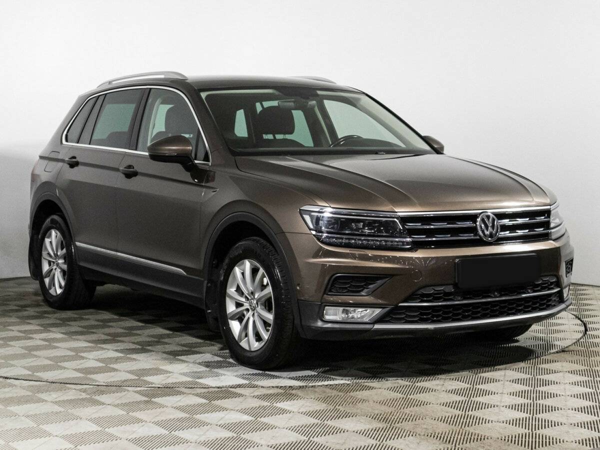 Купить Volkswagen Tiguan, 2017, 140 800 км, фото №3