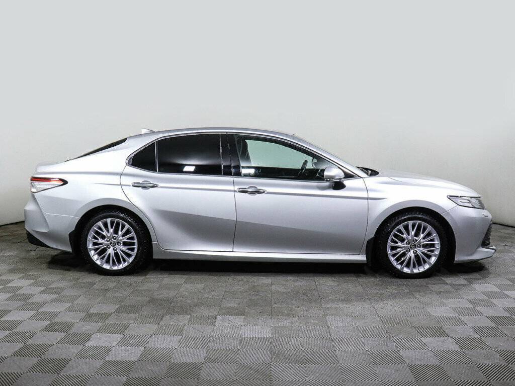 Купить Toyota Camry, 2018, 100 348 км, фото №3