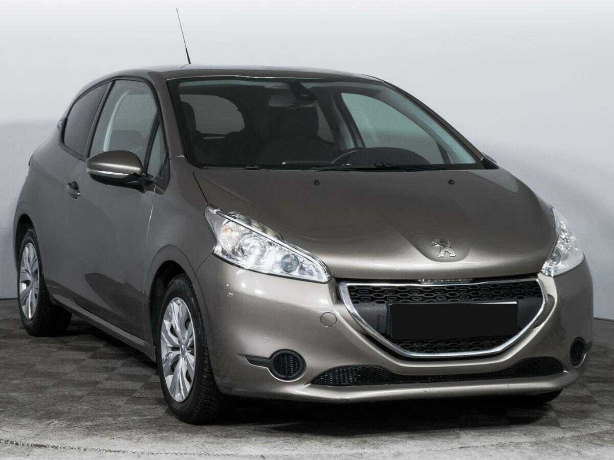 Купить Peugeot 208, 2013, 107 930 км, фото №3