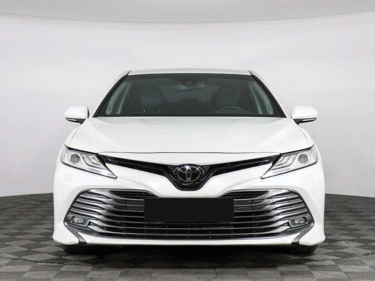 Купить Toyota Camry, 2020, 71 200 км, фото №2