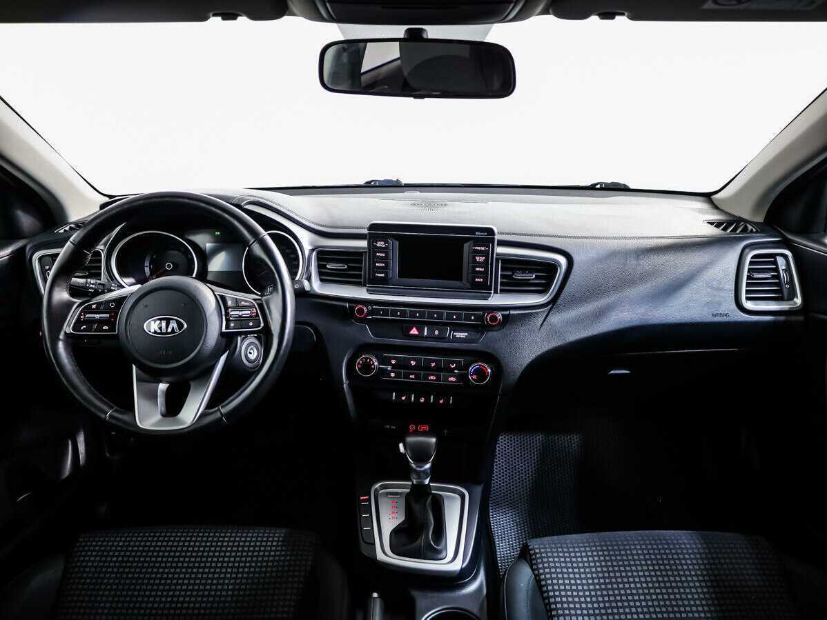 Купить Kia Ceed, 2018, 161 910 км, фото №9