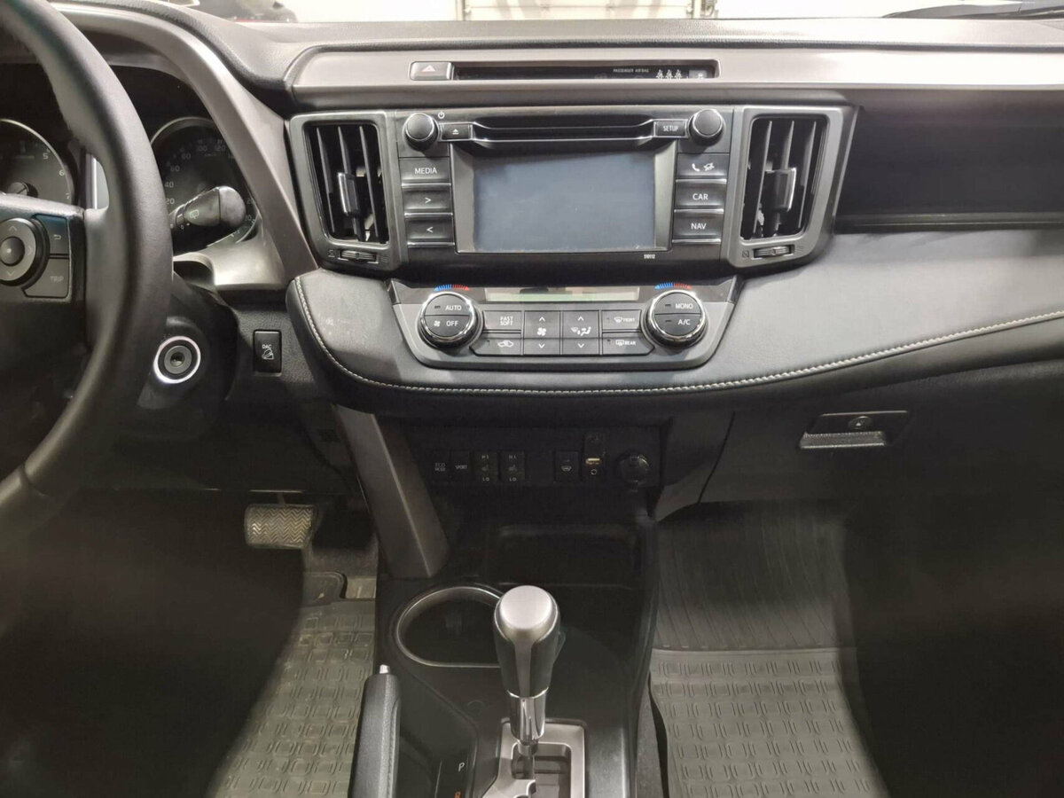 Купить Toyota RAV4 IV (XA40) Рестайлинг, 2016, 115 275 км, фото №14