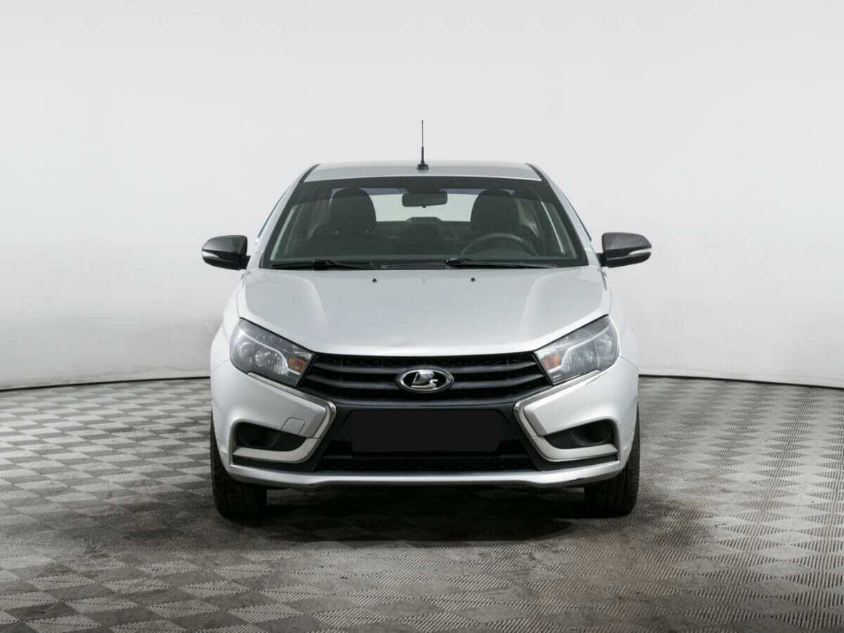 Купить Lada (ВАЗ) Vesta, 2017, 160 000 км, фото №2