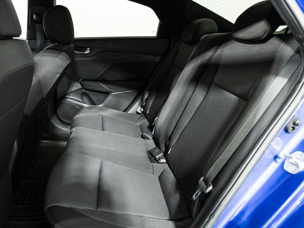 Купить Hyundai Solaris II, 2019, 139 235 км, фото №10