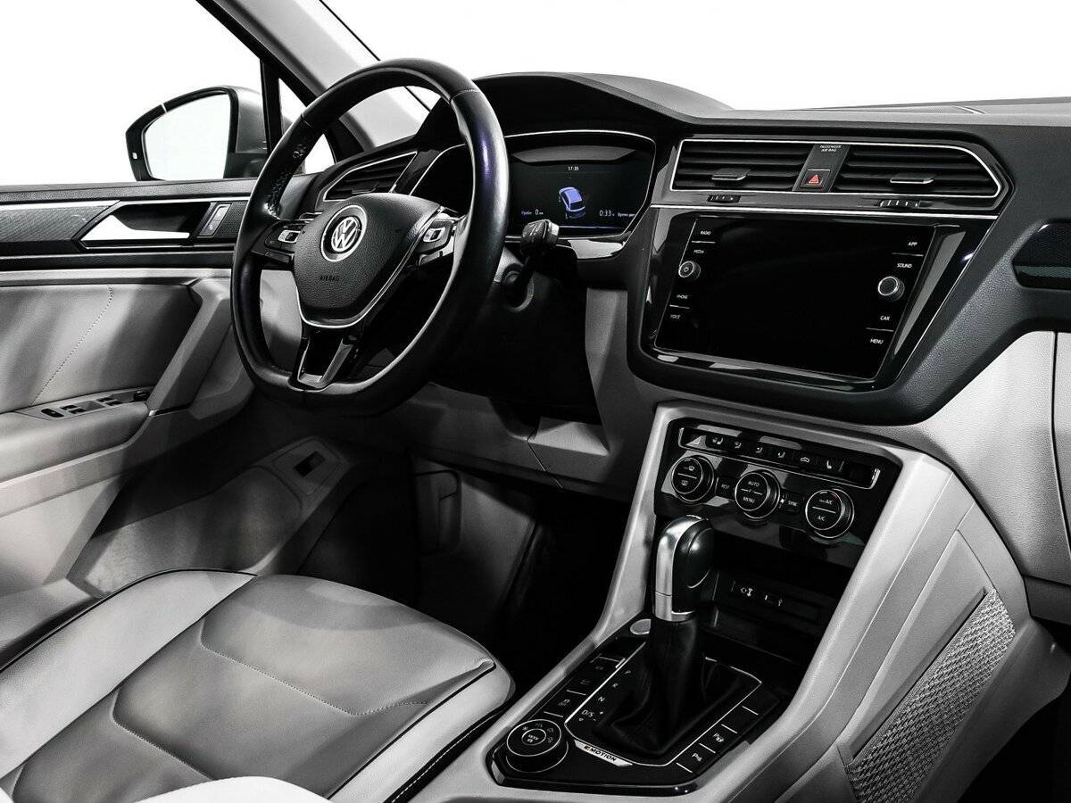 Купить Volkswagen Tiguan, 2017, 44 587 км, фото №9