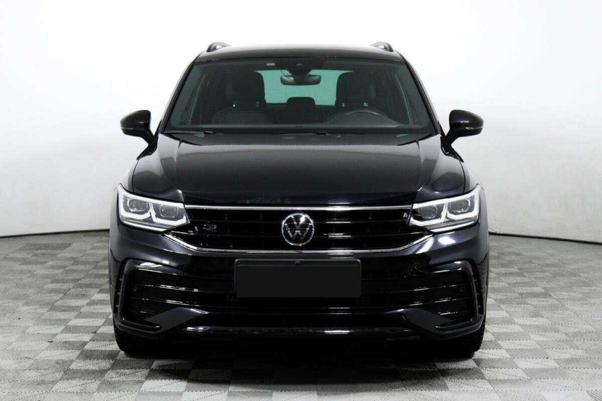 Купить Volkswagen Tiguan, 2021, 11 202 км, фото №2