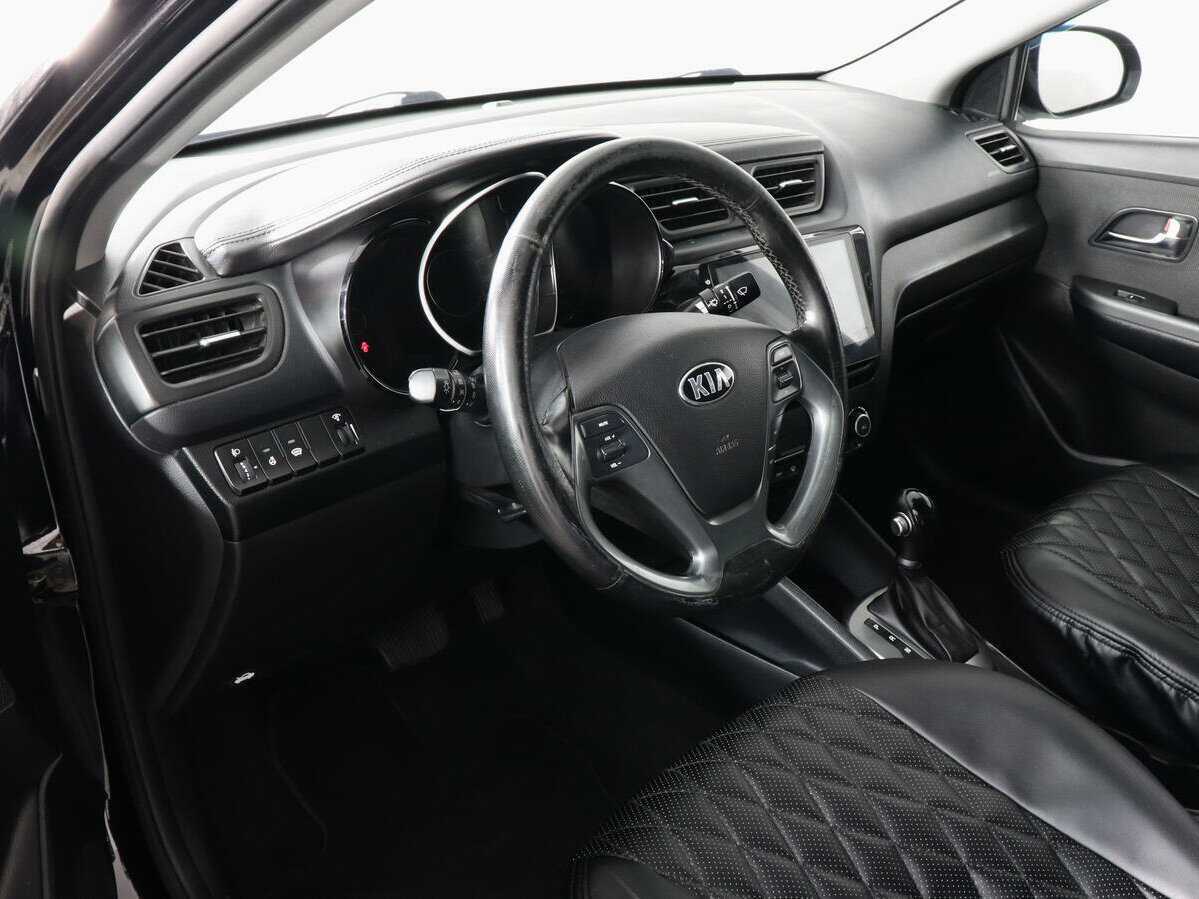 Купить Kia Rio, 2017, 100 500 км, фото №9