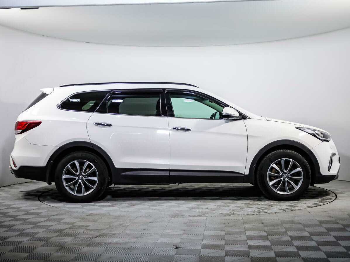 Купить Hyundai Santa Fe Grand, 2017, 153 861 км, фото №3