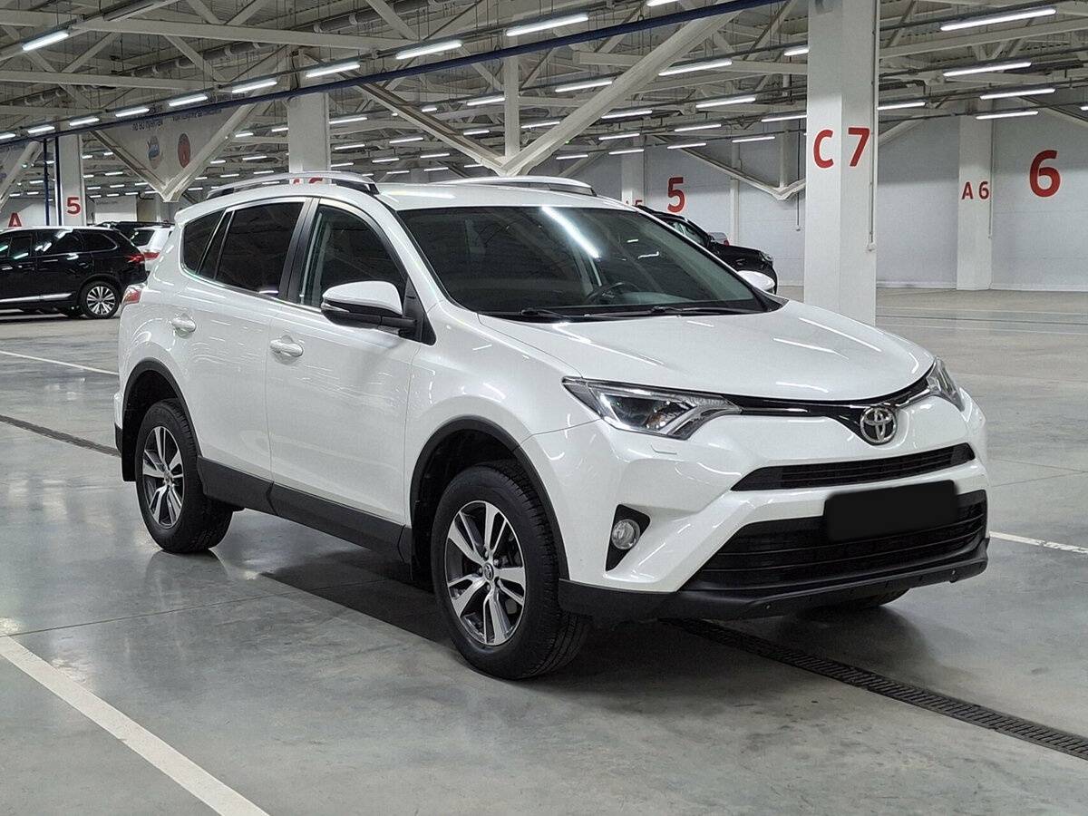 Купить Toyota RAV4 IV (XA40) Рестайлинг, 2016, 145 854 км, фото №3