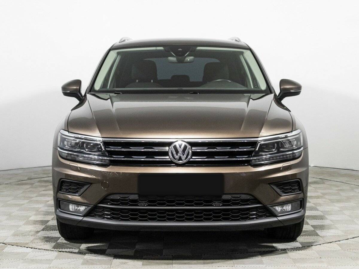 Купить Volkswagen Tiguan, 2019, 69 371 км, фото №2