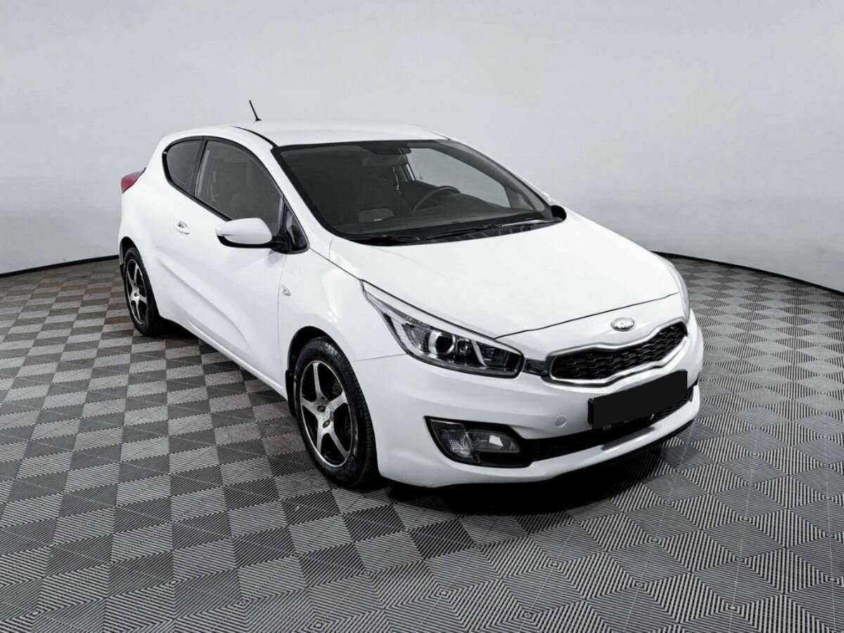 Купить Kia Ceed, 2013, 98 781 км, фото №3