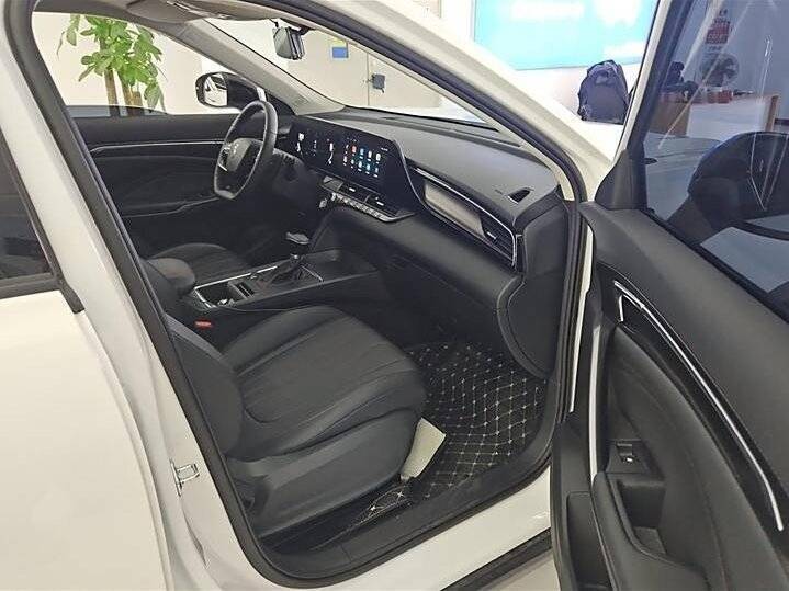 Купить FAW Bestune T55, 2021, 19 000 км, фото №5