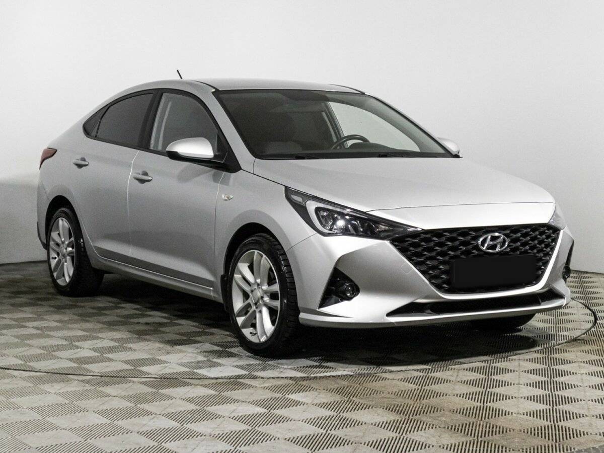 Купить Hyundai Solaris, 2020, 76 169 км, фото №3