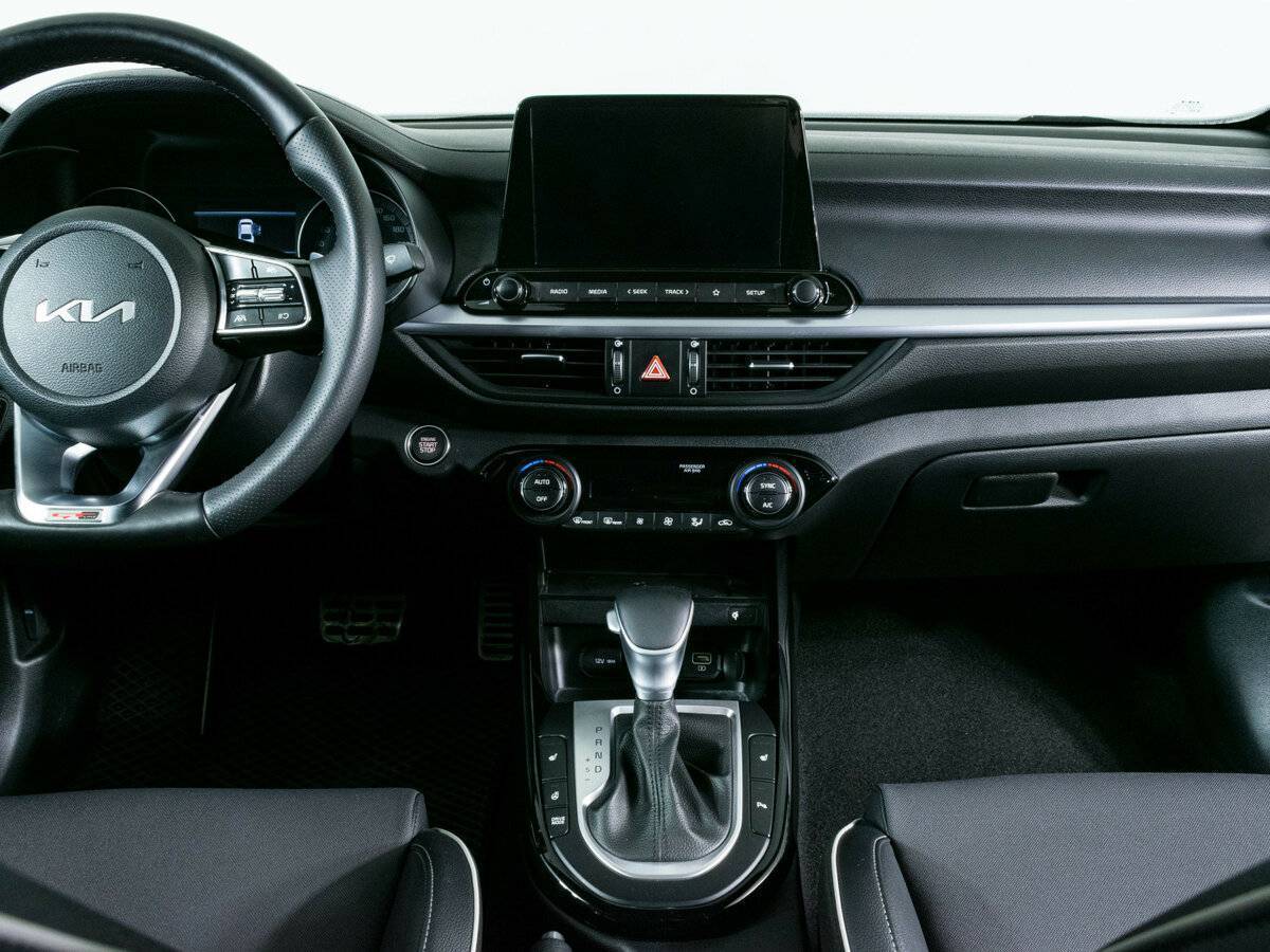 Купить Kia Cerato, 2021, 85 000 км, фото №11