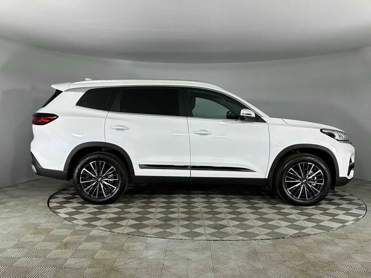 Купить Chery Tiggo 8, 2023, 13 530 км, фото №5