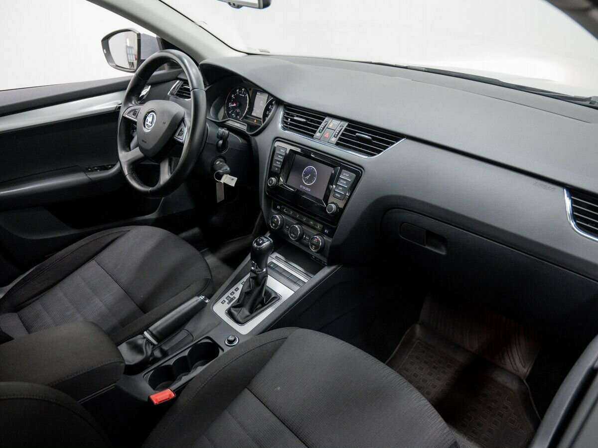 Купить Skoda Octavia, 2013, 270 000 км, фото №8