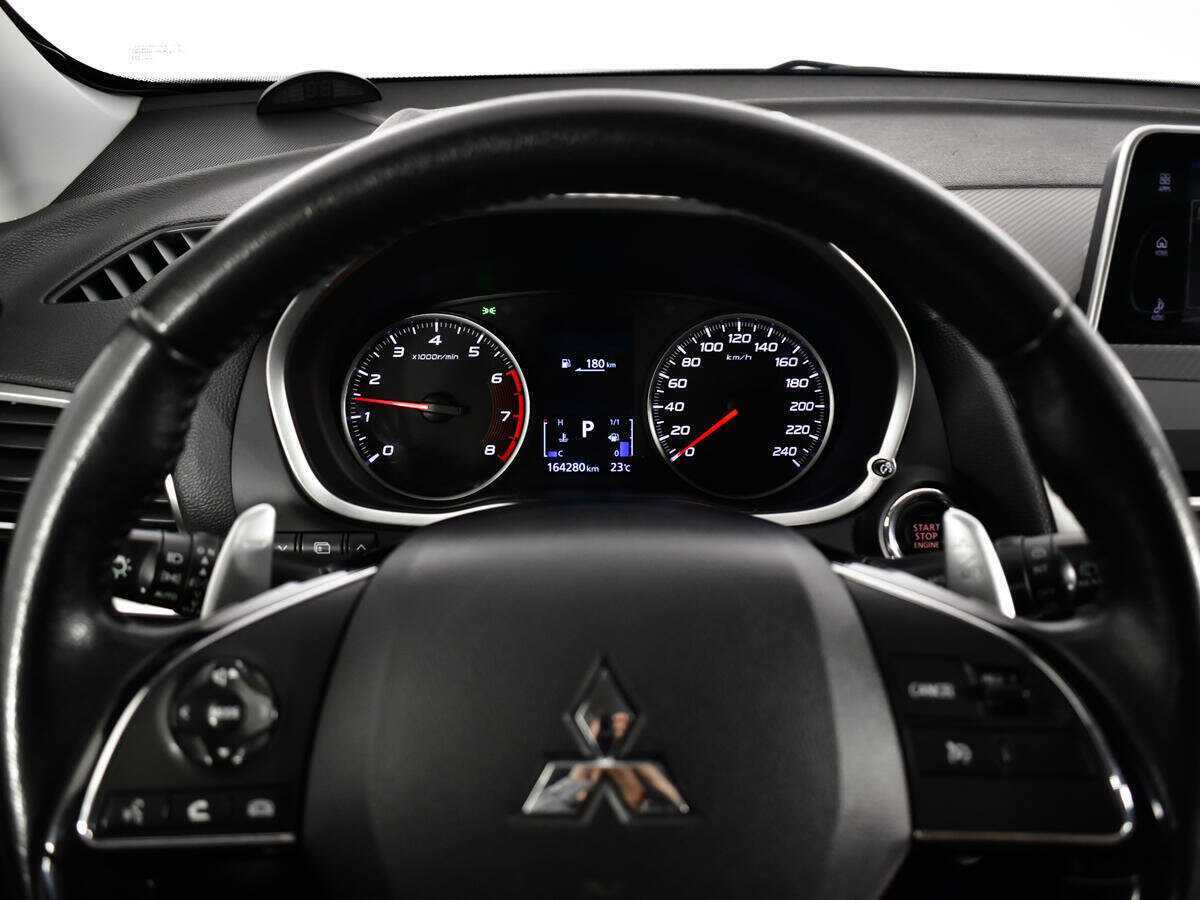 Купить Mitsubishi Eclipse Cross, 2018, 164 279 км, фото №11