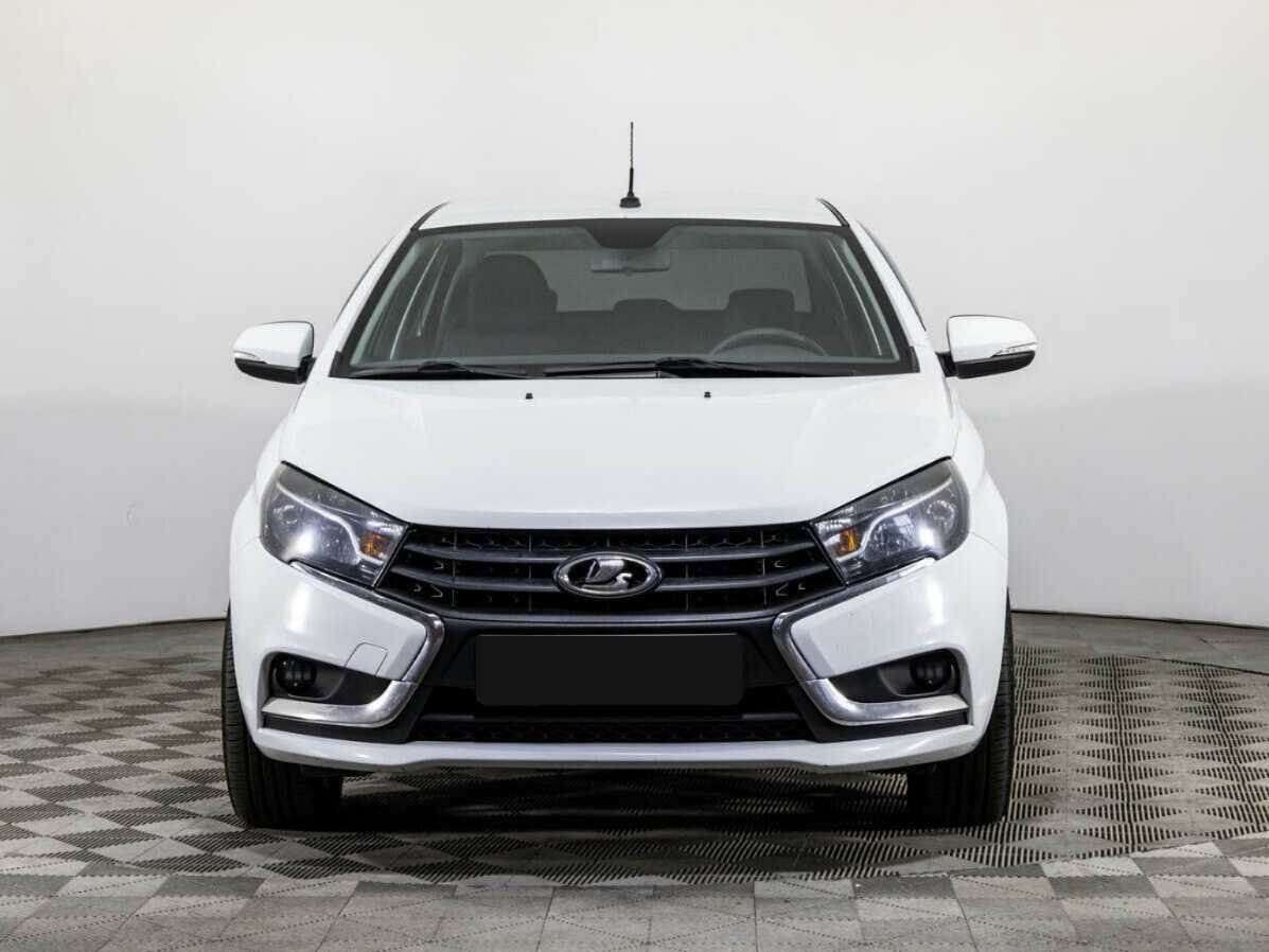 Купить Lada (ВАЗ) Vesta, 2017, 134 308 км, фото №2