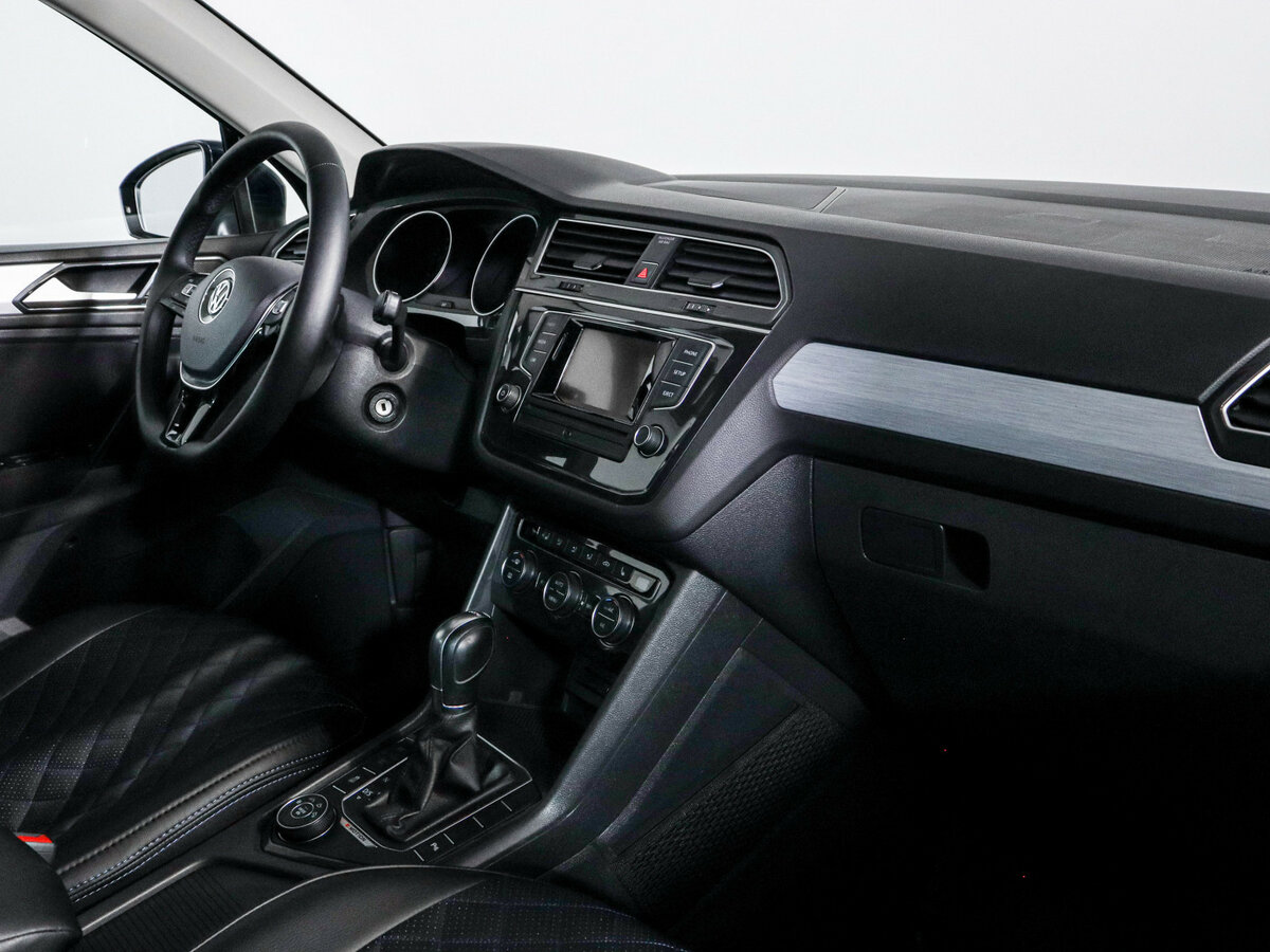 Купить Volkswagen Tiguan II, 2017, 71 105 км, фото №9