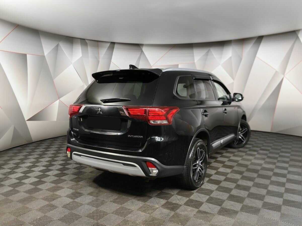 Купить Mitsubishi Outlander, 2019, 79 282 км, фото №2