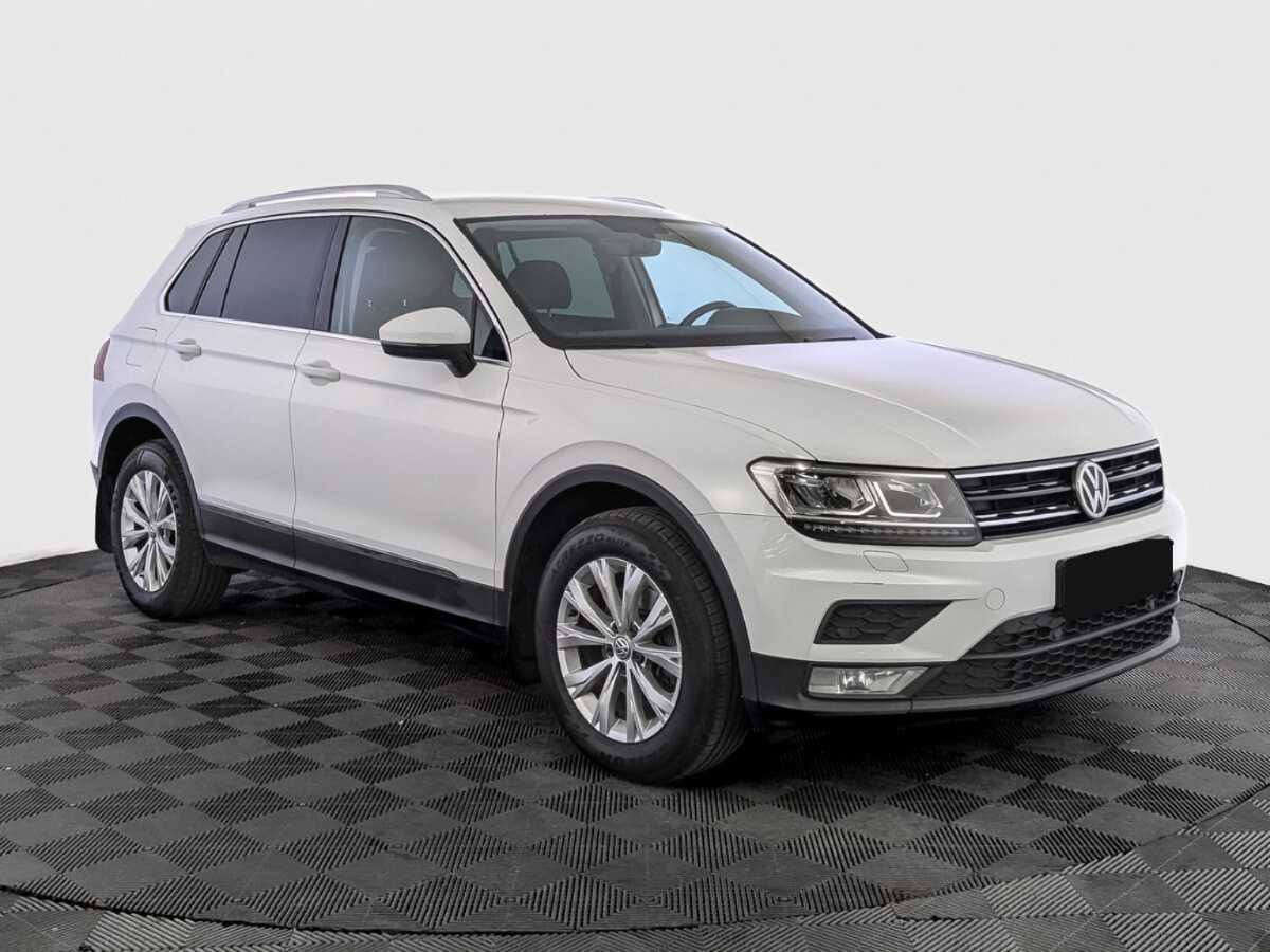 Купить Volkswagen Tiguan, 2017, 132 657 км, фото №3