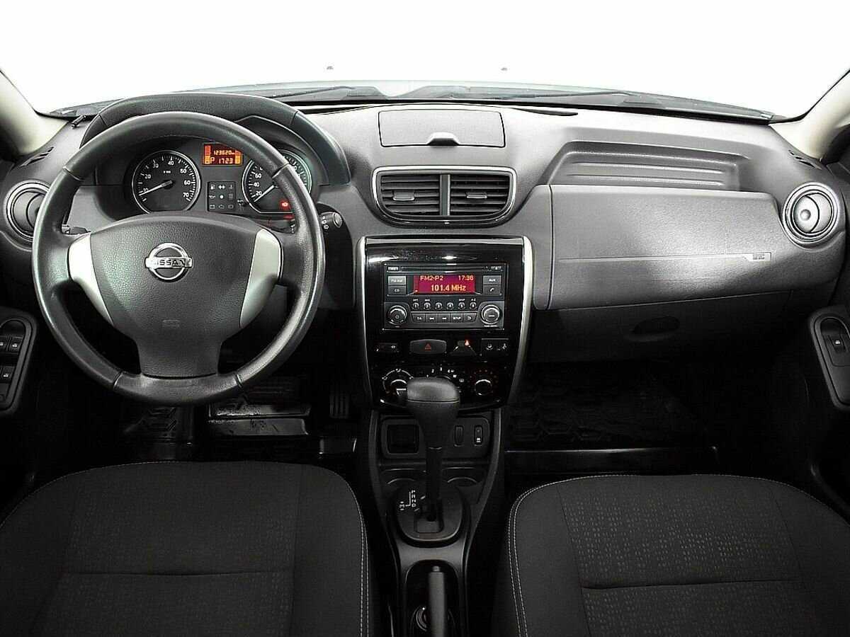 Купить Nissan Terrano, 2014, 123 611 км, фото №10