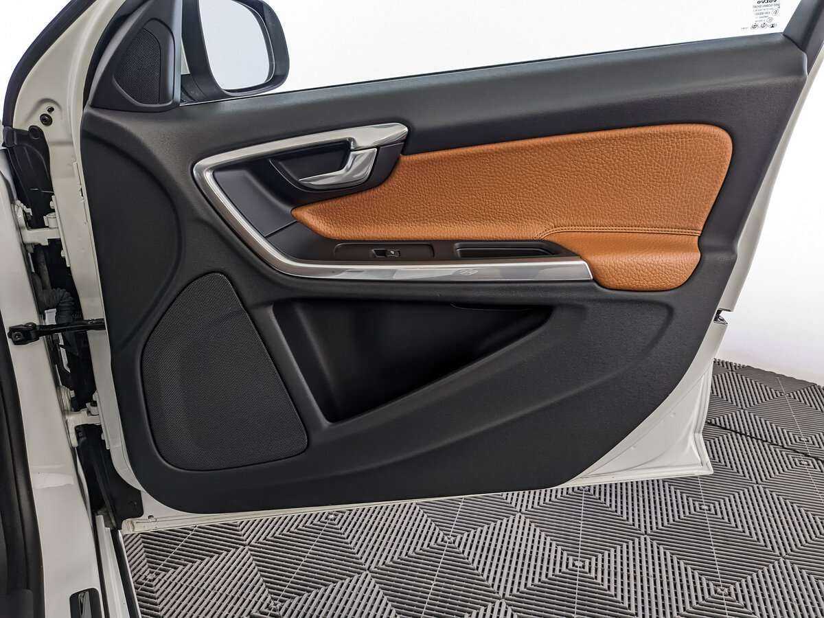Купить Volvo S60, 2012, 128 929 км, фото №23