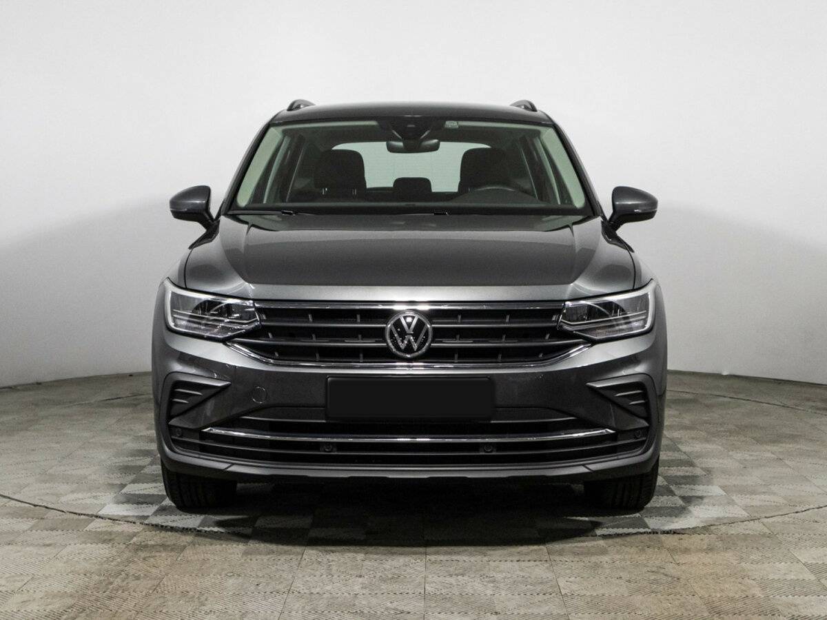 Купить Volkswagen Tiguan, 2021, 32 792 км, фото №2