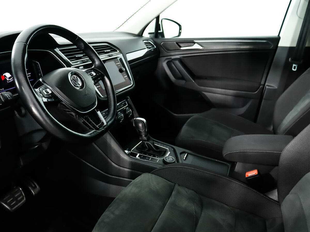 Купить Volkswagen Tiguan, 2019, 85 000 км, фото №9