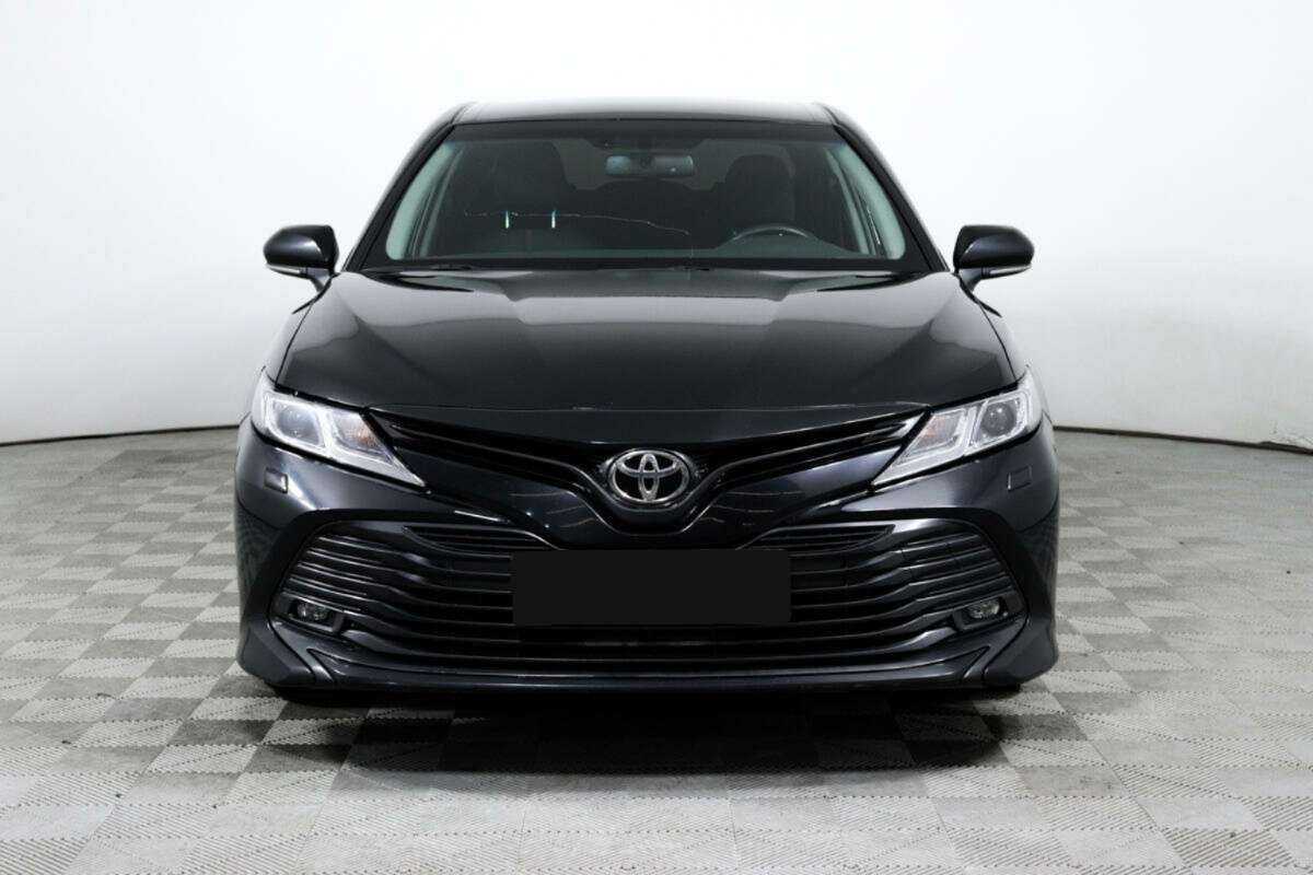 Купить Toyota Camry, 2019, 63 363 км, фото №2
